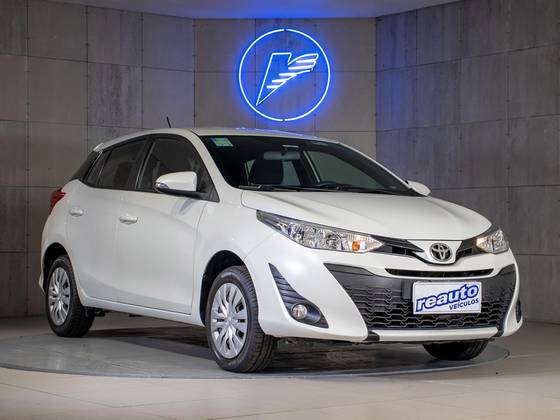 TOYOTA YARIS 1.3 16V FLEX XL LIVE MULTIDRIVE